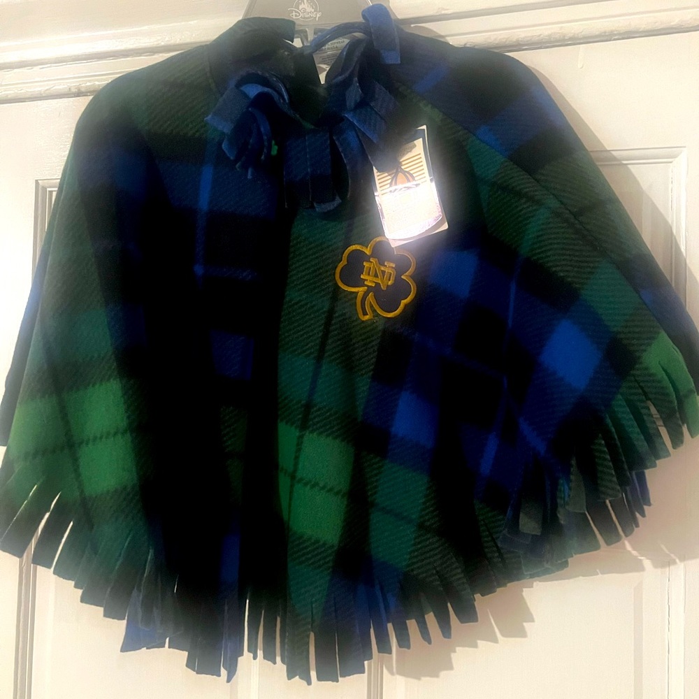 Girls Notre Dame poncho - Irish bundles